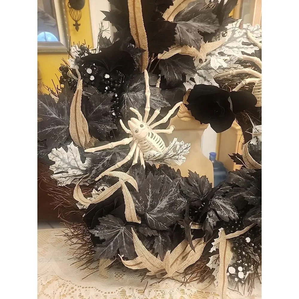 Halloween Gothic Black Floral And Spiders Twig Vine Wraeth 24